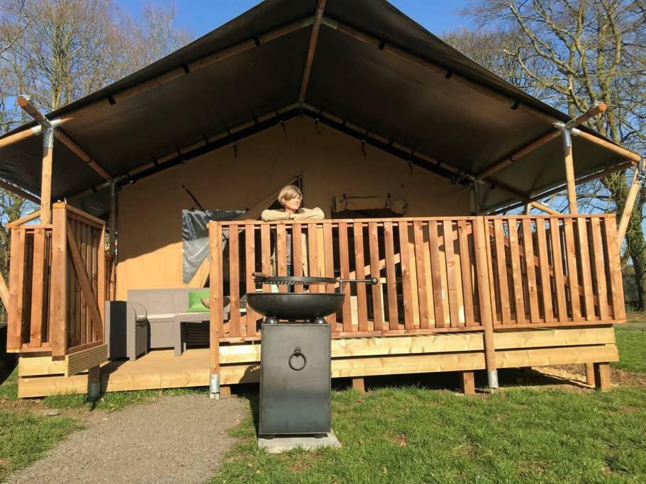 Lapwing Safari Tent Cheltenham Exterior foto